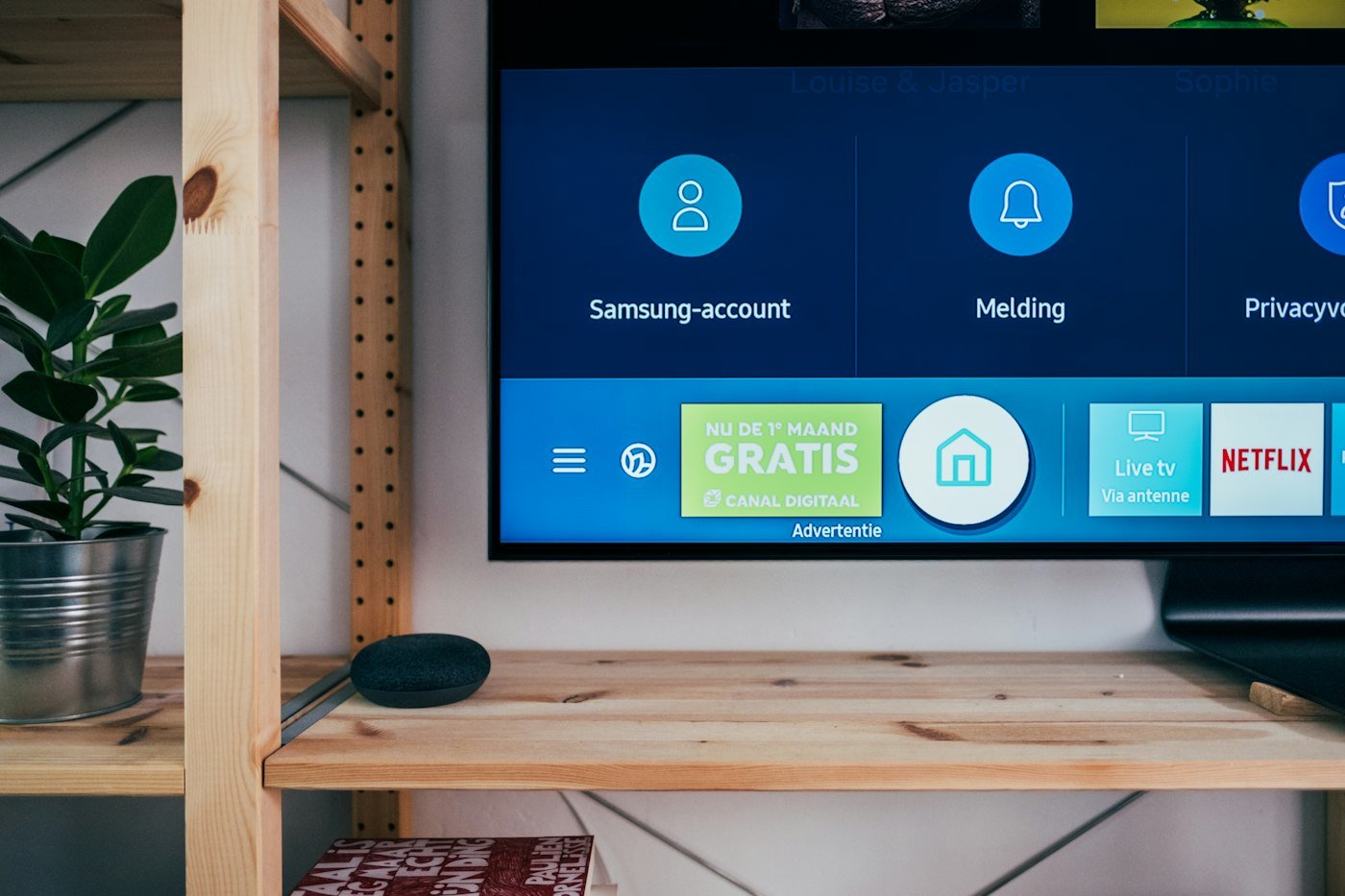 How to install Vistra TV on a smart TV (Samsung, LG, Android)